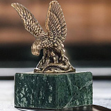 Бронзовая статуэтка «Орел»