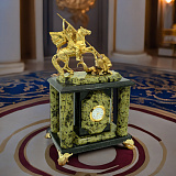 Часы каминные интерьерные